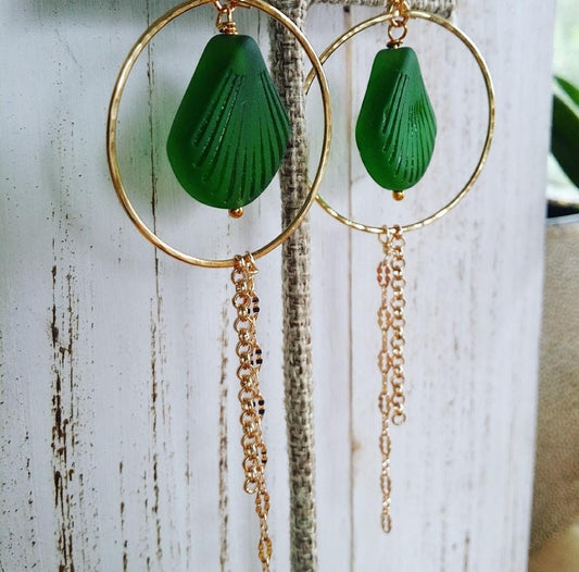 Clam Shell Sea Glass Hoop Earrings | Green Sea Glass Jewelry | Medium Hoop | Tropical | Gold Hoop | Dangle Earrings (Pack of 3) SRP $14.00