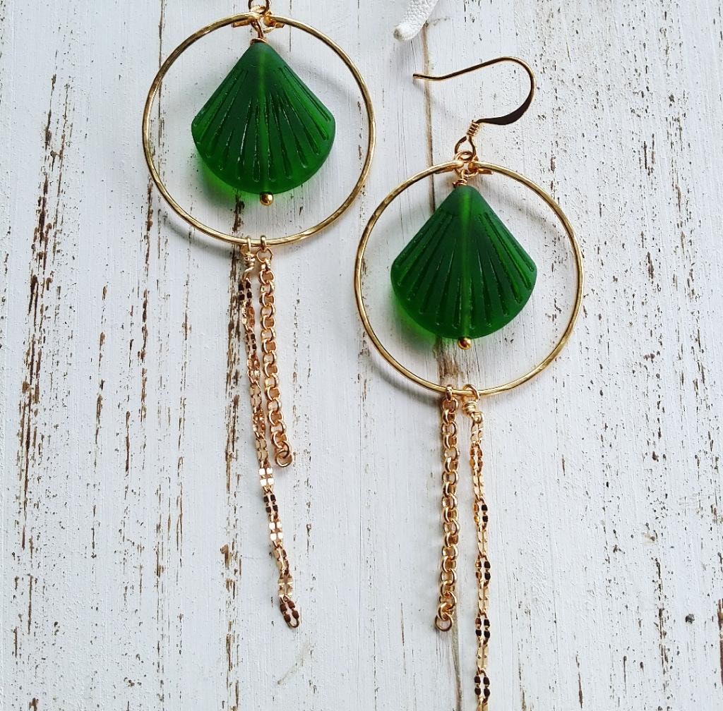 Clam Shell Sea Glass Hoop Earrings | Green Sea Glass Jewelry | Medium Hoop | Tropical | Gold Hoop | Dangle Earrings (Pack of 3) SRP $14.00