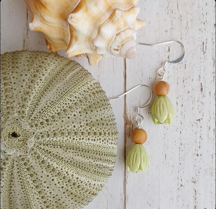 Pikake Sandalwood Earrings (Pack of 3) SRP $8.00