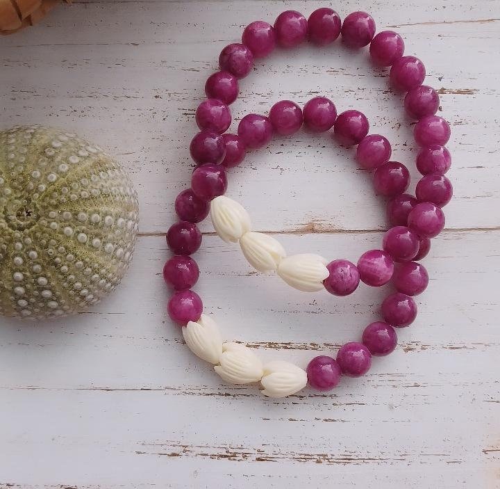 Pikake Beaded Bracelets | Pink Jade | Jasmine flower | Gemstone Beads | Stretchy Bracelet (Pack of 3) Jade SRP $22.50 Sandalwood SRP $25.00